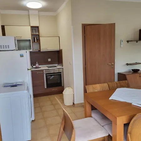Lovely 3 Not Far From Sunnybeach