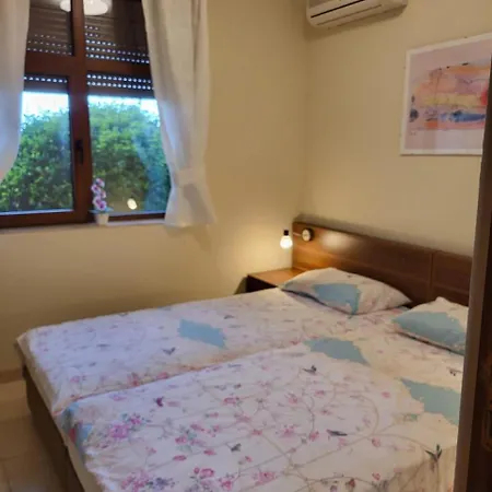 شقة Lovely 3 Not Far From Sunnybeach