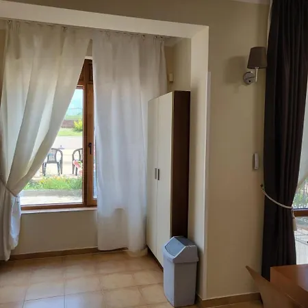 Lovely 3 Not Far From Sunnybeach ساني بيتش